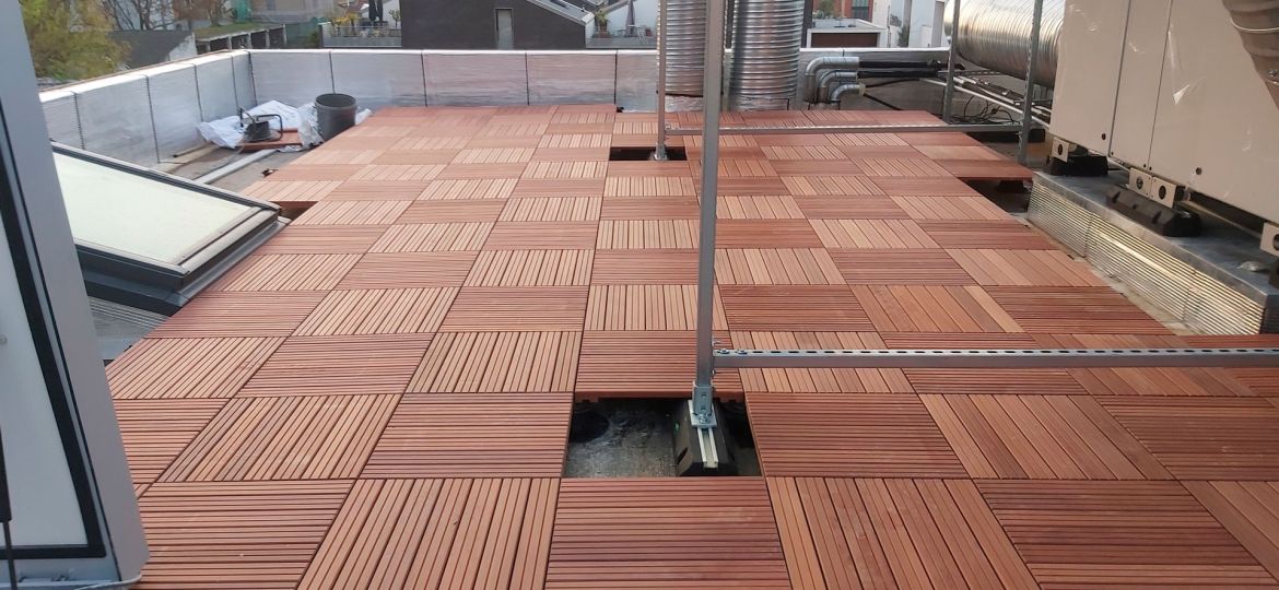Terrasse dalles sur plots terminée